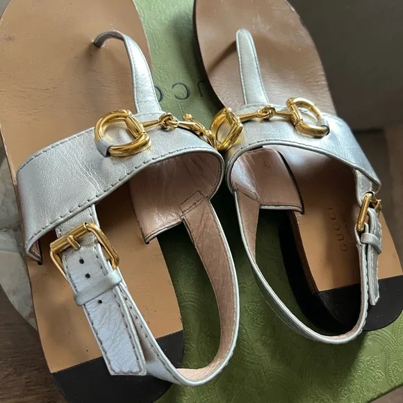 Gucci Women’s sandals with Horsebit - Picture 11 of 13